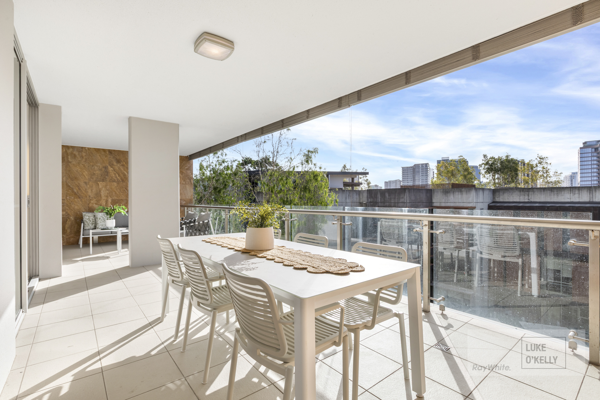 7403 55 Forbes St lo res logo-1