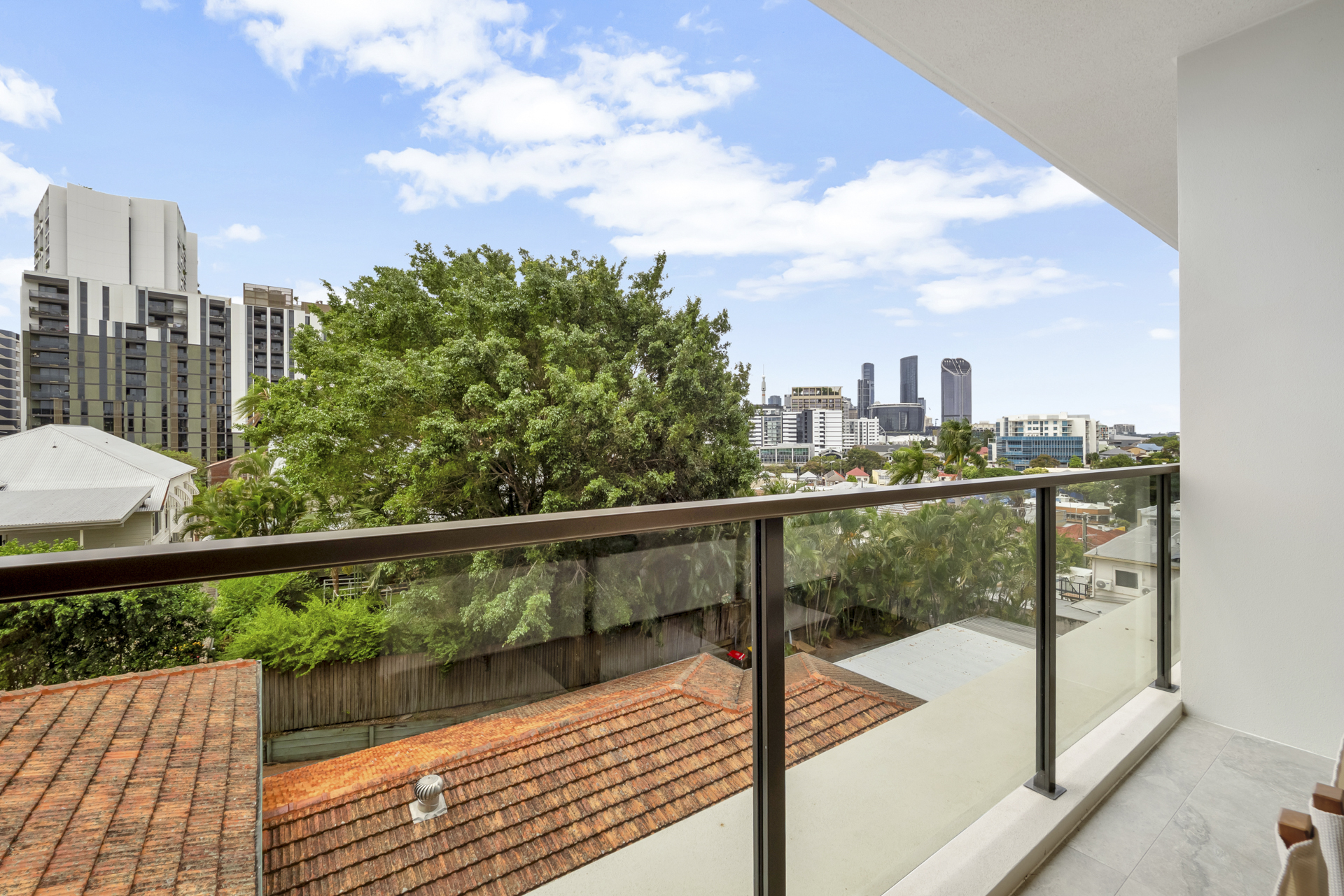 18 10 Amersham St lo res-18 (1)